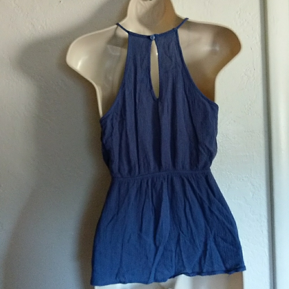 3 Summer Tops - Bundle - Picture 3 of 7